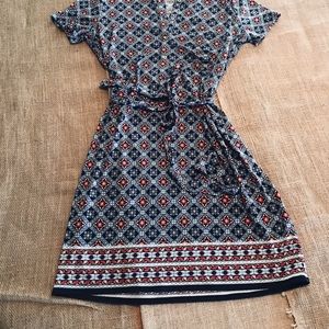 Like  new max studio dress size small